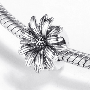 Cheerful Daisy Stopper Charm 925 Sterling Silver